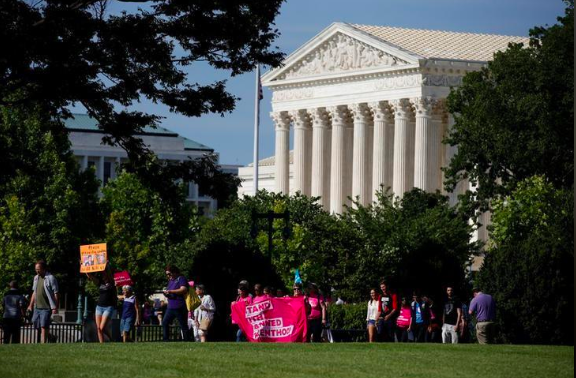 U.S. top court, Kavanaugh spurn Planned Parenthood defunding case